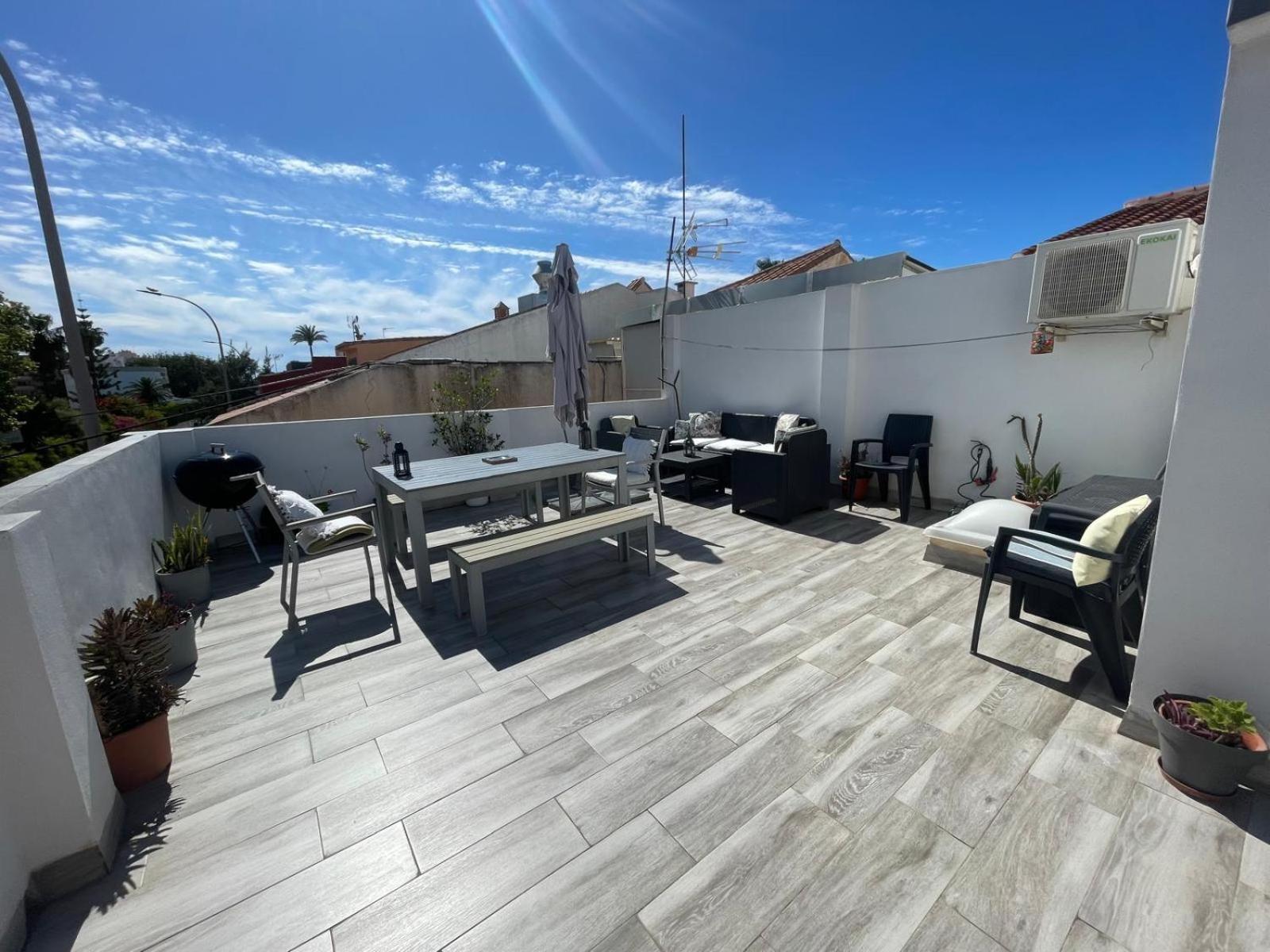 Pedregalejo Beach House Málaga Eksteriør billede
