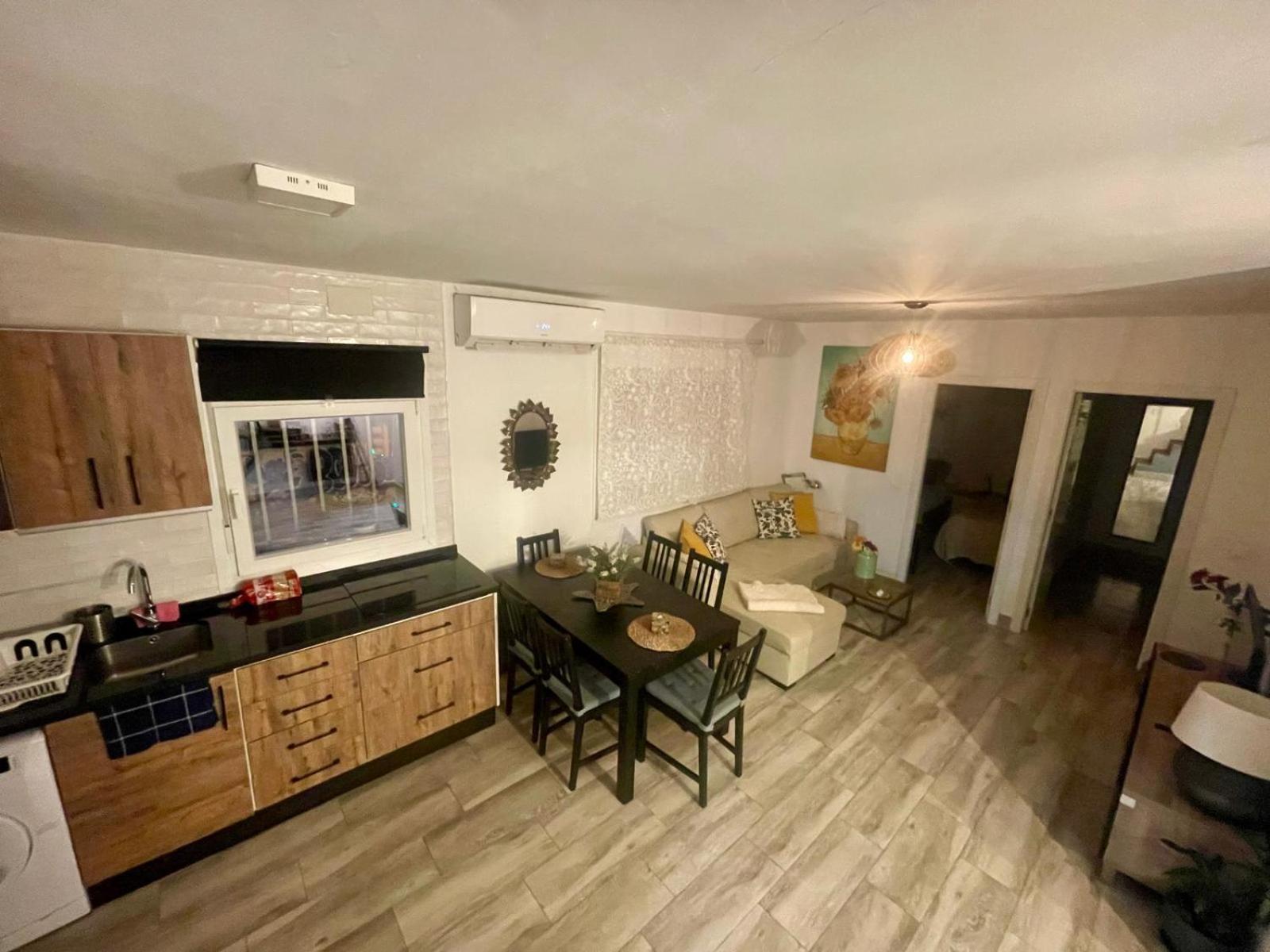 Pedregalejo Beach House Málaga Eksteriør billede